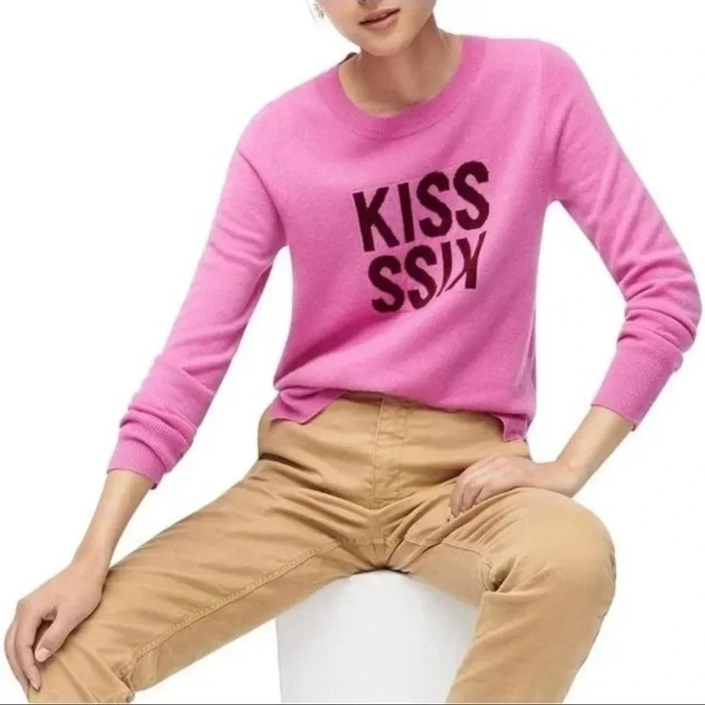 NEW J. Crew Pink Kiss Kiss Layla Cashmere Crew Sweater Size Medium 100% Cashmere